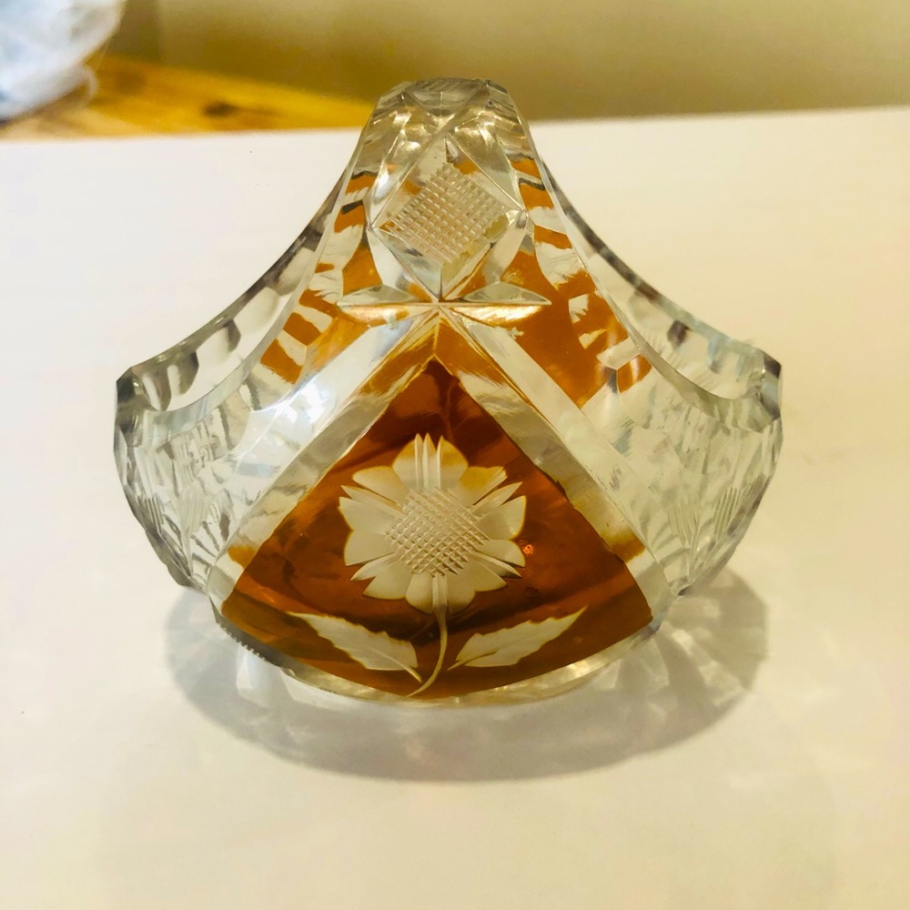 Tarnow Olenka Crystal Amber Cut Clear Etched Candy Dish Nut Handle Basket 4”
